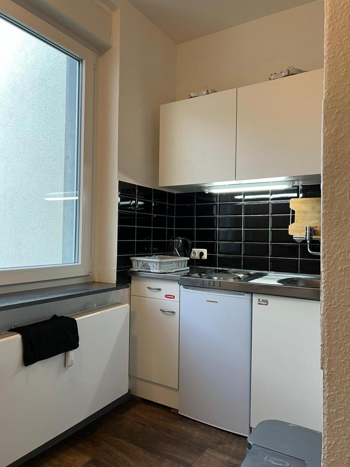 Moderne Und Helle Ferienwohnung Im Herzen Der Stadt Dortmund Exteriör bild